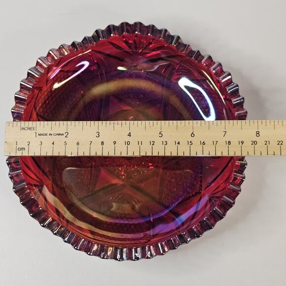 Red Iridescent Shallow Dish, Vintage Sawtooth Edge Glass, Carnival Candy Dish - Picture 7 of 8